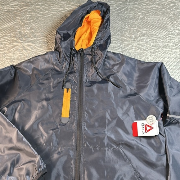 Reebok Black Windbreaker Jacket - Picture 4 of 8